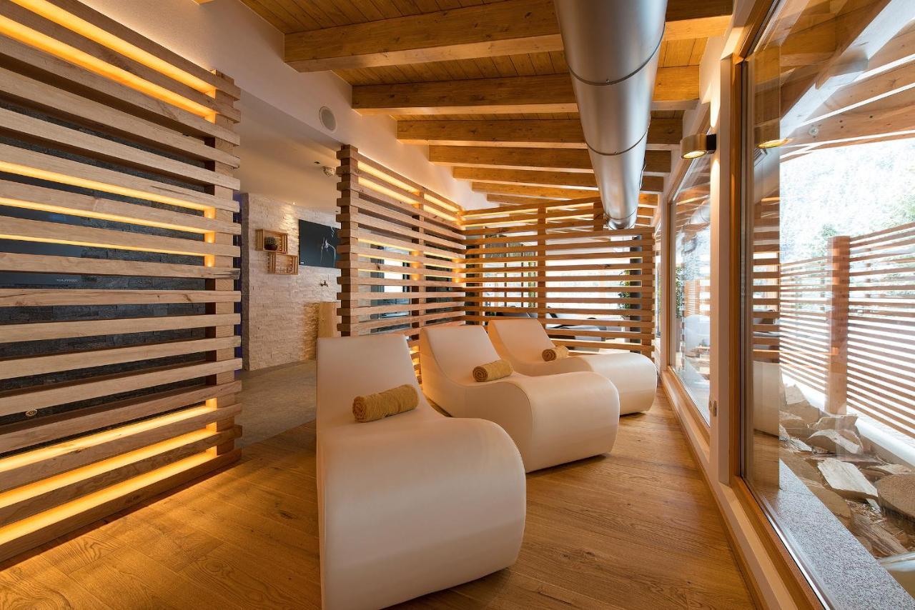 Hotel Cristallo Peio Bagian luar foto